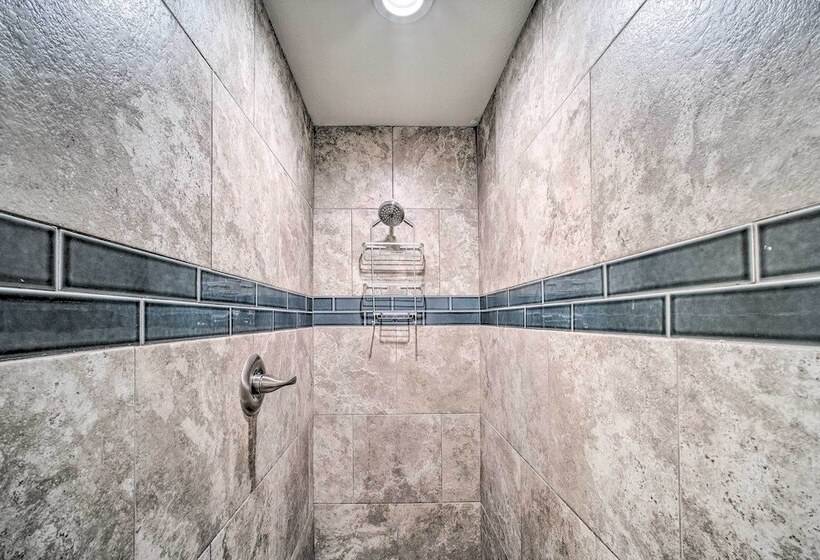 Welcoming Carlsbad Home Near Parks & Town!