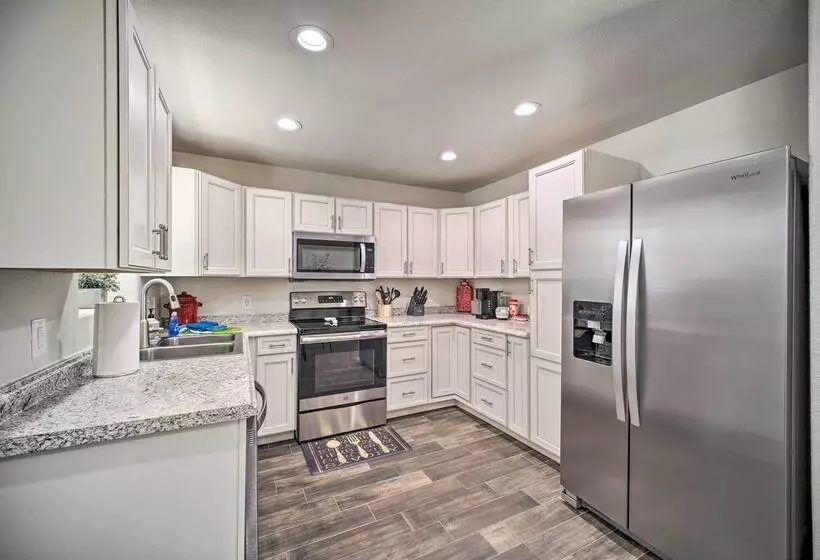 Welcoming Carlsbad Home Near Parks & Town!