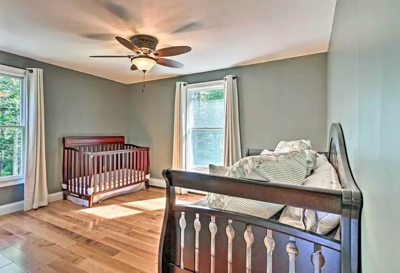 West Dover Home   3 Miles To Mount Snow Resort!