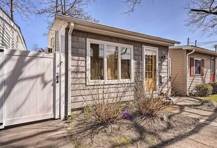 Bright Belmar Cottage < Half Mi To Boardwalk!