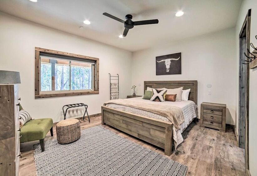 Swiss Cabin In Mack S Inn: Game Room & Fire Pit!