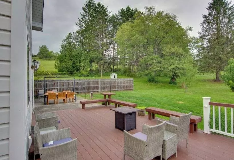 Coudersport Home W/ Outdoor Spa & Stargazing!