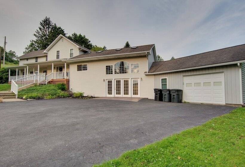 Coudersport Home W/ Outdoor Spa & Stargazing!