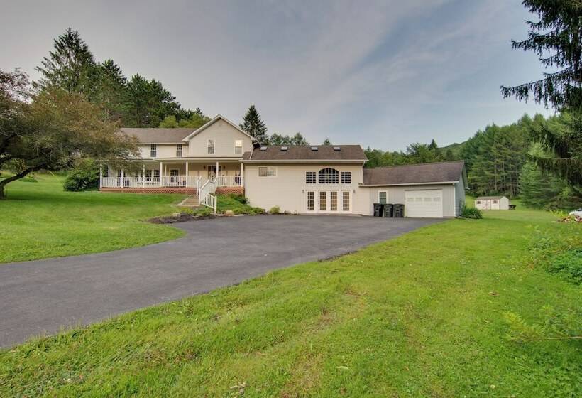 Coudersport Home W/ Outdoor Spa & Stargazing!