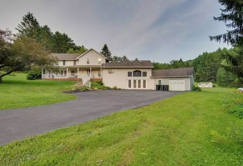 Coudersport Home W/ Outdoor Spa & Stargazing!