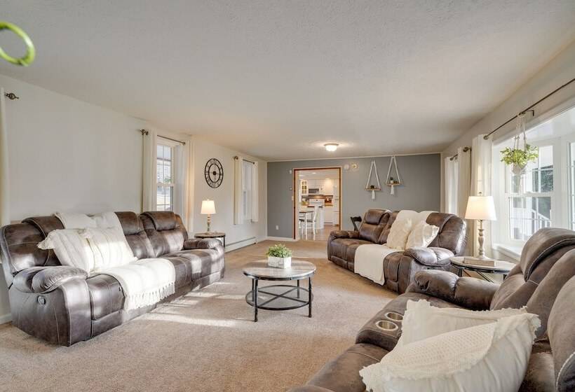 Coudersport Home W/ Outdoor Spa & Stargazing!