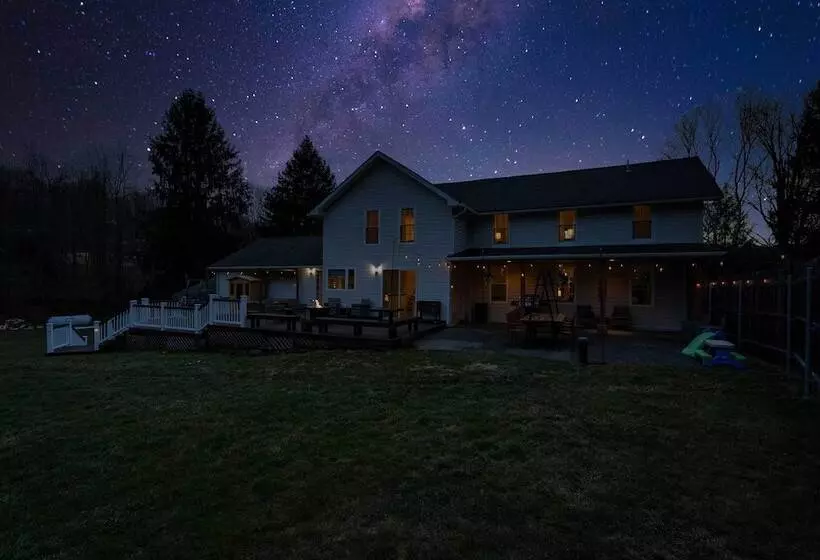 Coudersport Home W/ Outdoor Spa & Stargazing!