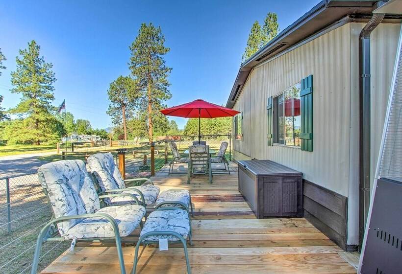 Cozy Chiloquin Retreat < 30 Mi To Crater Lake!