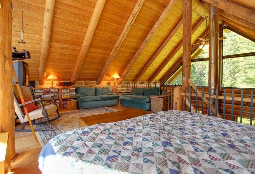 Cozy Easton Cabin W/ Wenatchee Nat L Forest Views!