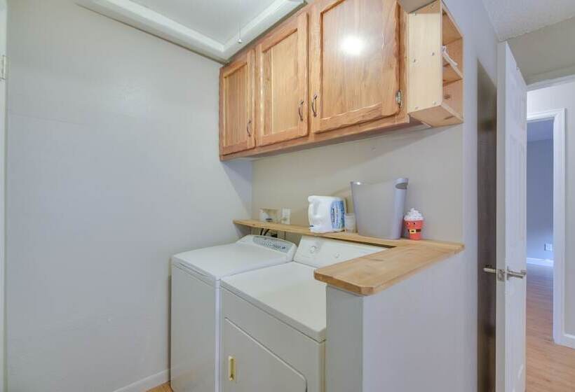 Cozy Red Feather Lakes Retreat W/ Deck & Yard