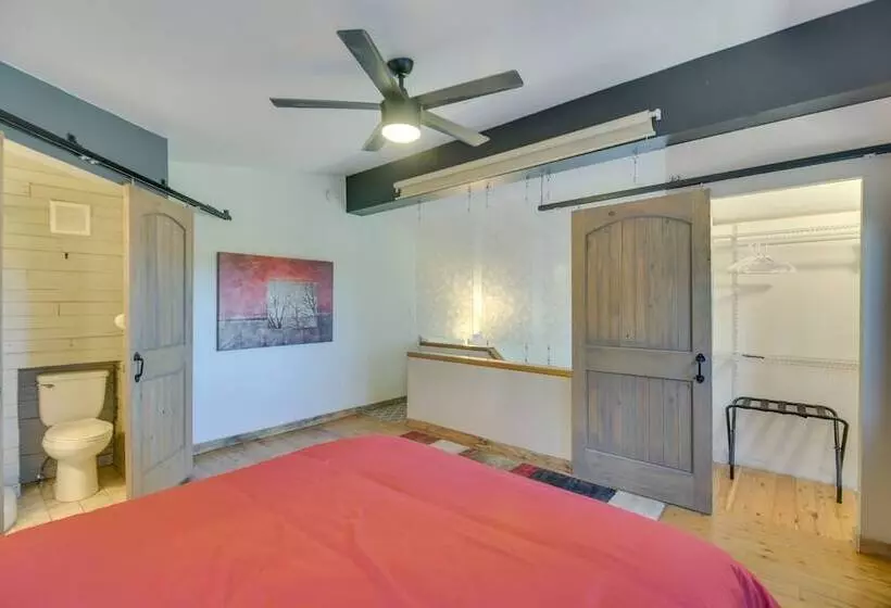 Cozy Red Feather Lakes Retreat W/ Deck & Yard