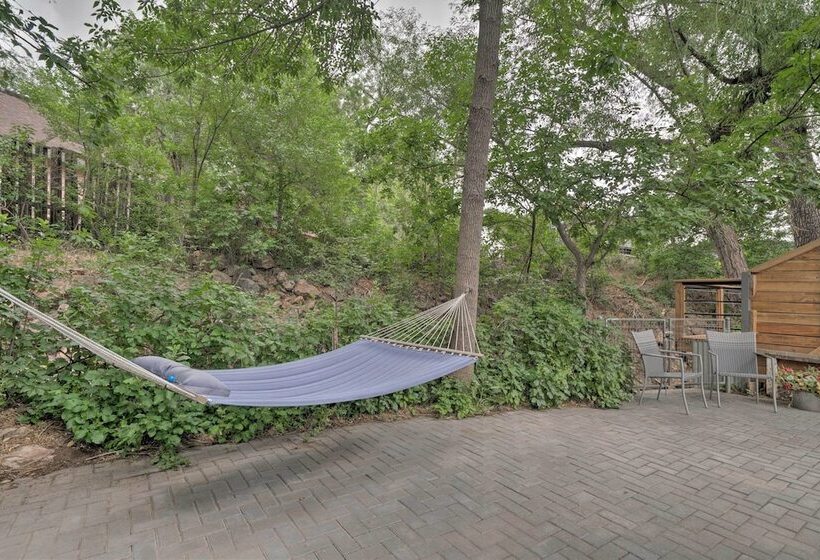 Creekside Home W/patio, Walk To Manitou Incline!