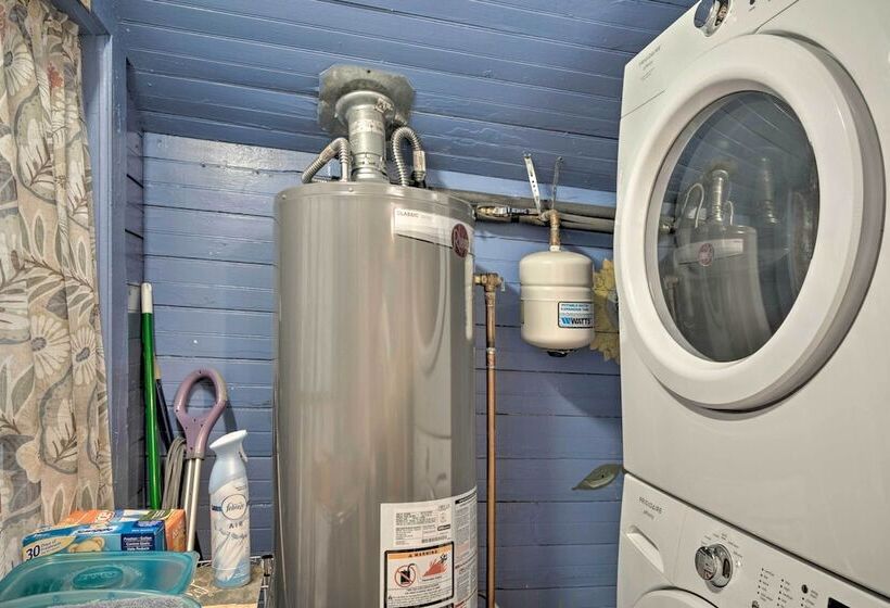 Creekside Home W/patio, Walk To Manitou Incline!