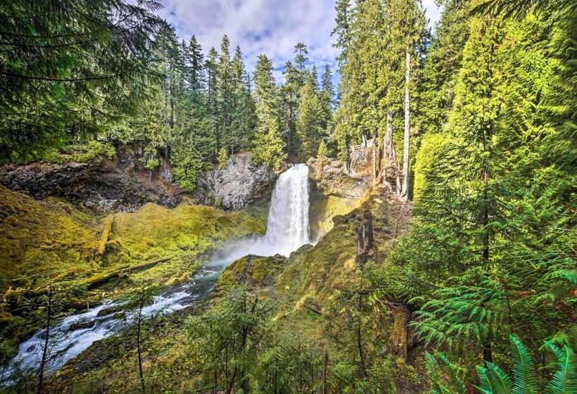 Enchanting Escape W/ Hot Tub, Decks & Views!