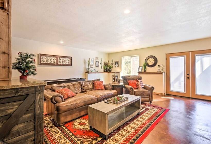 Expansive Angel Fire Retreat: 1 Mi To Fishing!