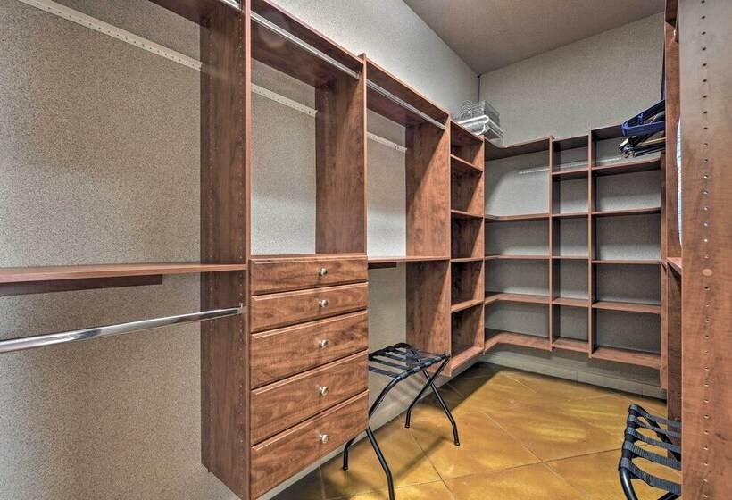 Flawless Durango Home W/ Theater + Pool Table