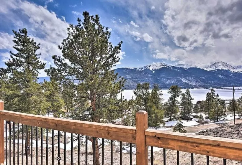 Gorgeous Twin Lakes Home W/ Deck Overlooking Mtns!