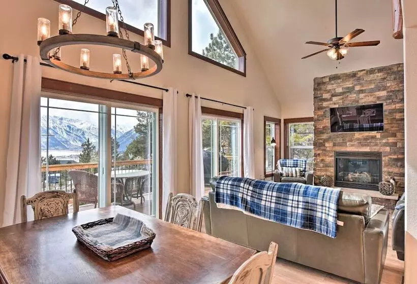 Gorgeous Twin Lakes Home W/ Deck Overlooking Mtns!