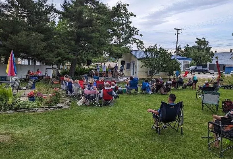 Little Yellow Cottages