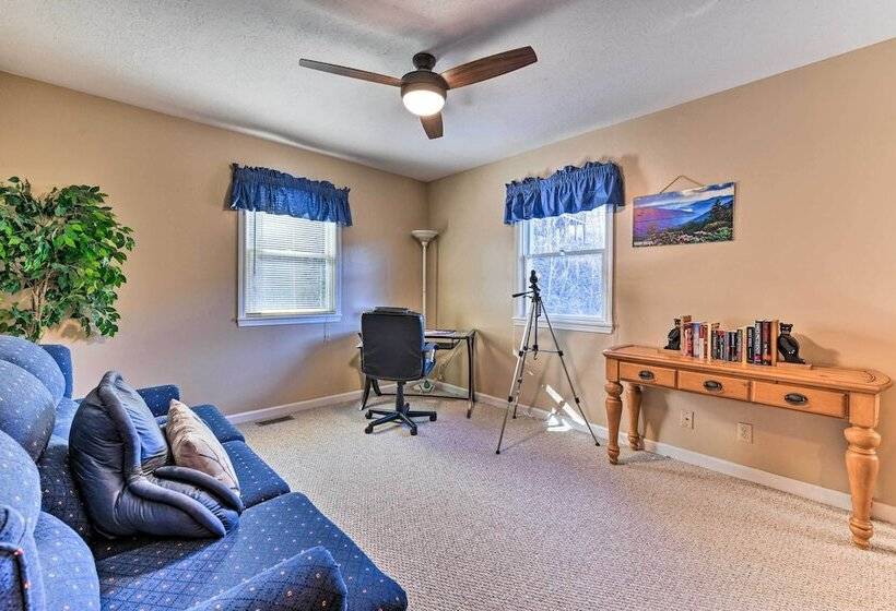 Maggie Valley Home W/ Mountain Views + Decks!