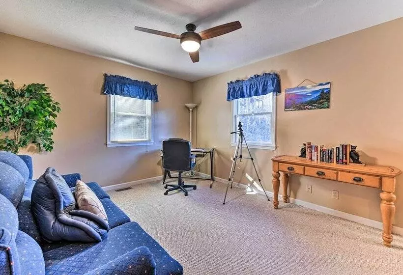 Maggie Valley Home W/ Mountain Views + Decks!
