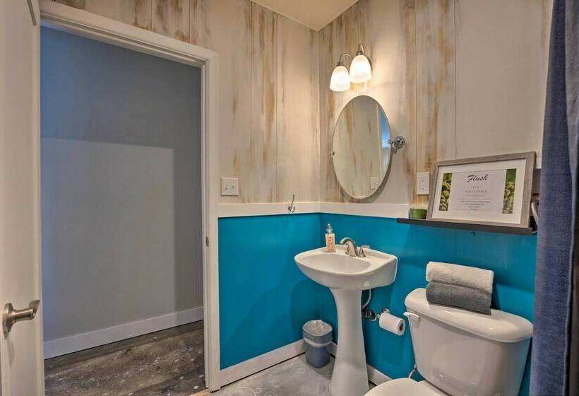 Peaceful Woodland Park Home W/ Patio & Grill!