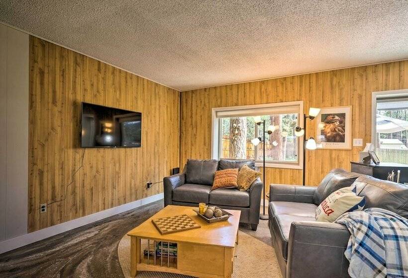 Peaceful Woodland Park Home W/ Patio & Grill!