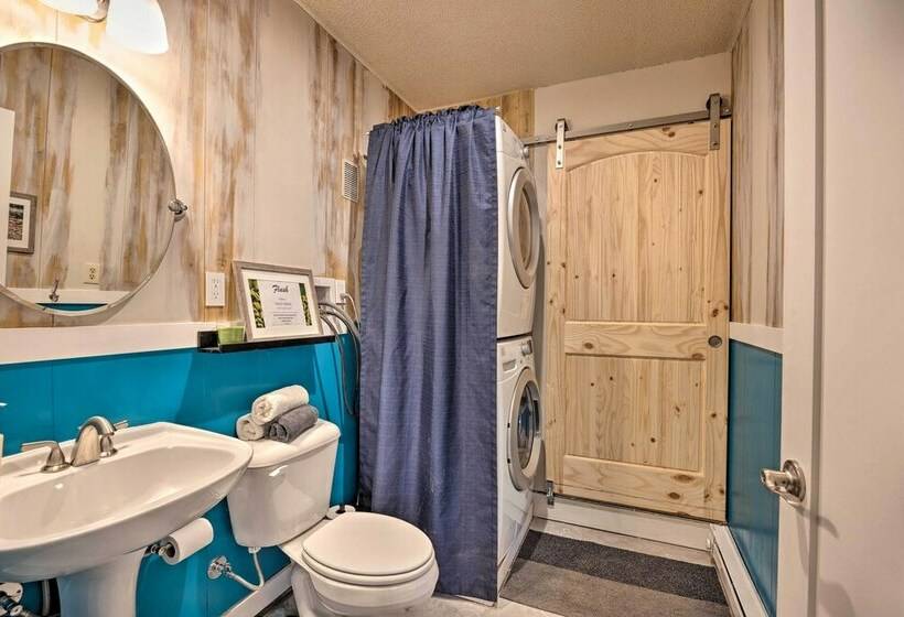 Peaceful Woodland Park Home W/ Patio & Grill!