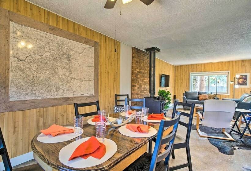 Peaceful Woodland Park Home W/ Patio & Grill!