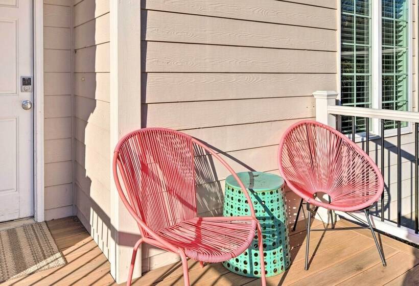 Pet Friendly Rockaway Beach Home W/ Fire Pit!