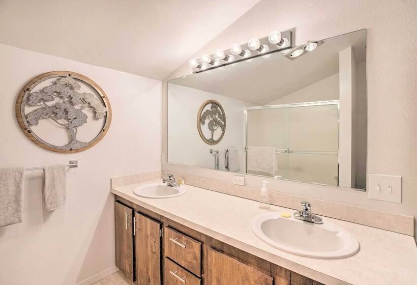 Pet Friendly Rockaway Beach Home W/ Fire Pit!