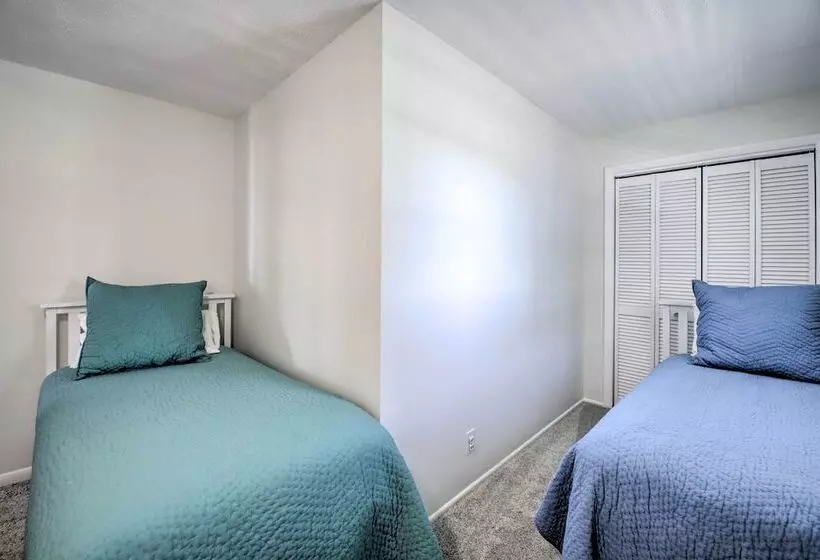 Benton Harbor Lake House W/ Dock & Fire Pit!