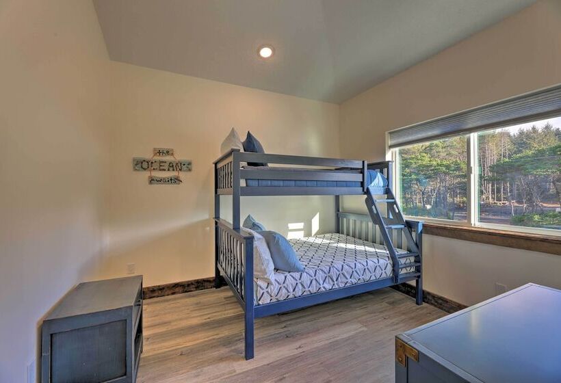 Sanderling Sea Cottages, Unit 7 W/ Beach Access!