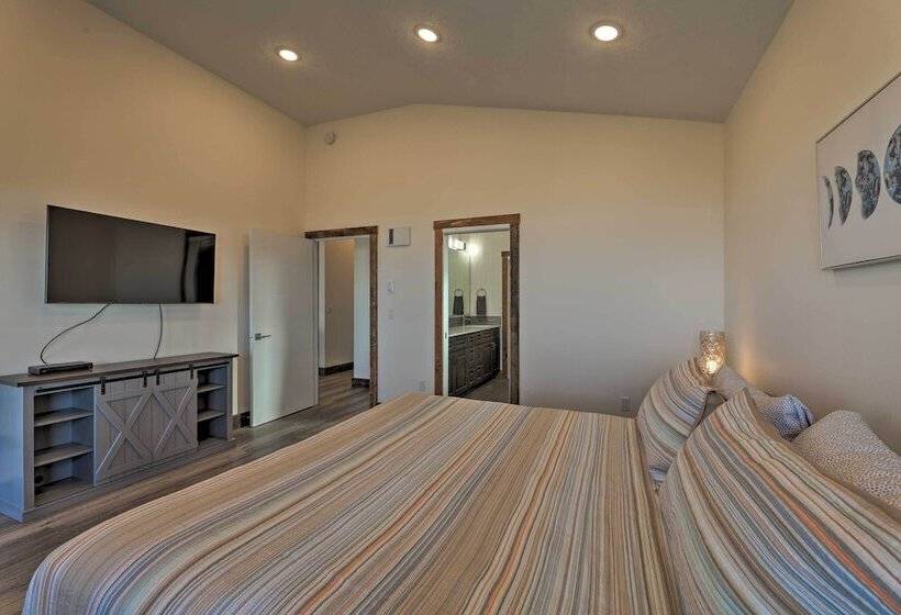 Sanderling Sea Cottages, Unit 7 W/ Beach Access!