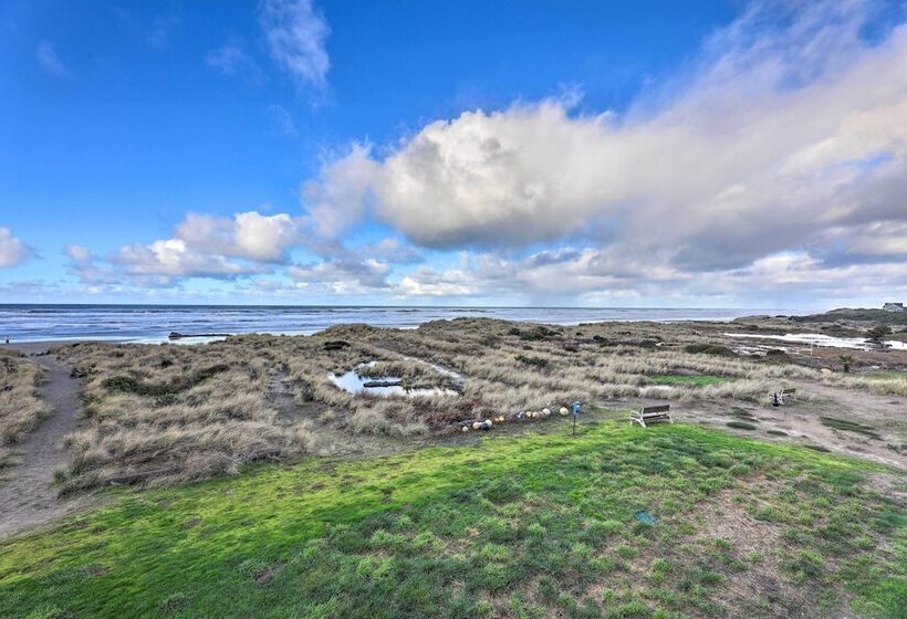 Sanderling Sea Cottages, Unit 7 W/ Beach Access!