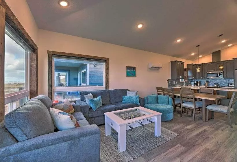 Sanderling Sea Cottages, Unit 7 W/ Beach Access!