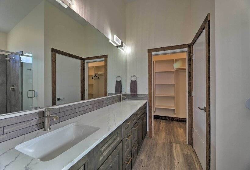 Sanderling Sea Cottages, Unit 7 W/ Beach Access!