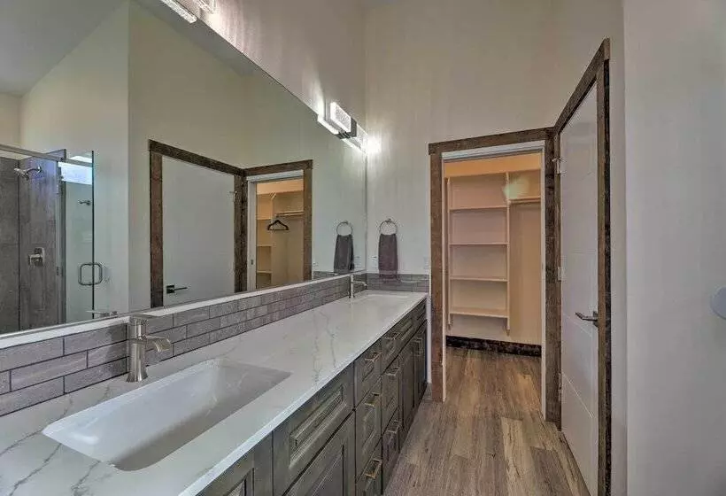 Sanderling Sea Cottages, Unit 7 W/ Beach Access!