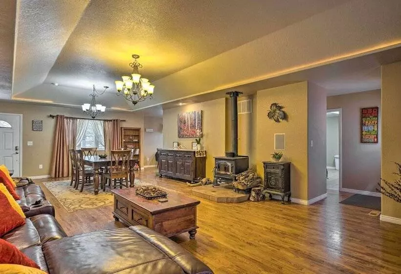 Secluded Woodland Park Home   Hike & Bike!