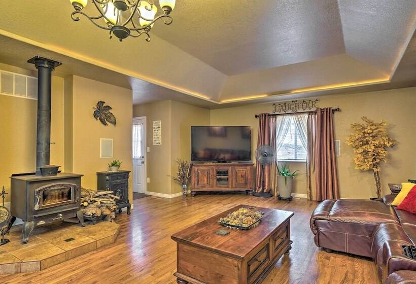 Secluded Woodland Park Home Hike & Bike!