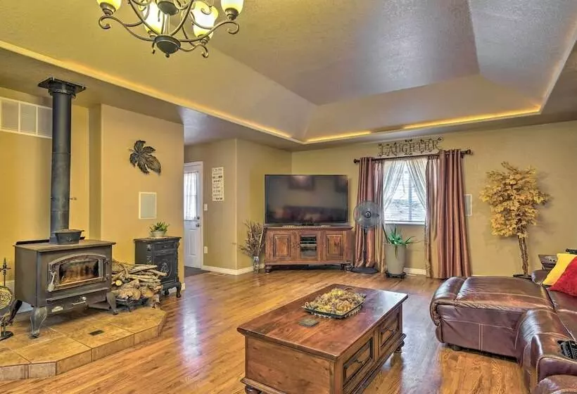 Secluded Woodland Park Home   Hike & Bike!