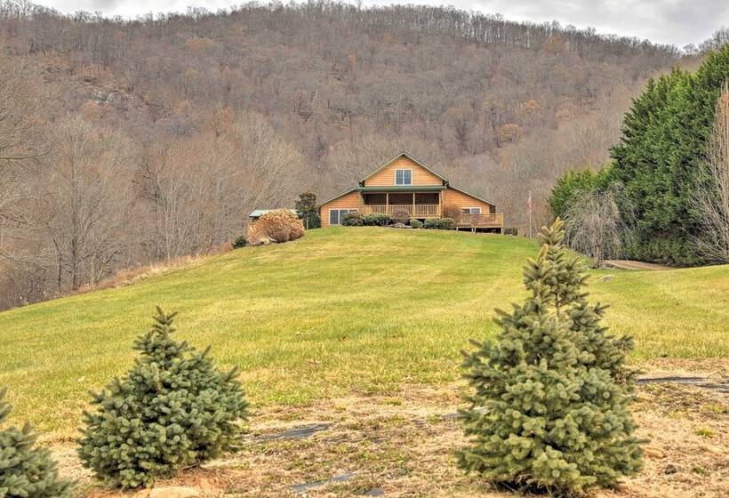 Serene Canton Escape W/ Hot Tub & Mtn Views!