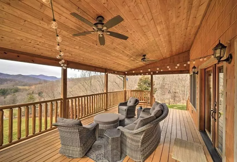 Serene Canton Escape W/ Hot Tub & Mtn Views!