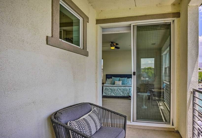 Serene Oasis   Lakeside Living: 6 Mi To Coachella!