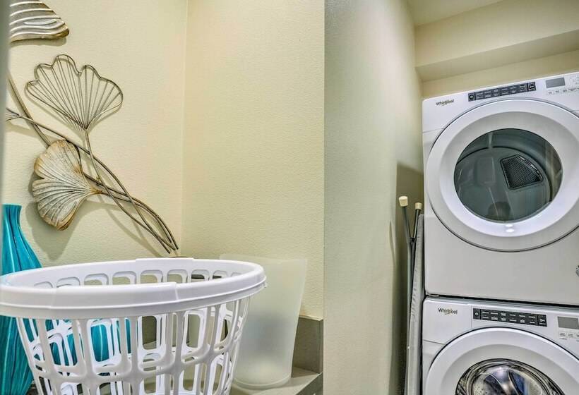 Serene Oasis   Lakeside Living: 6 Mi To Coachella!