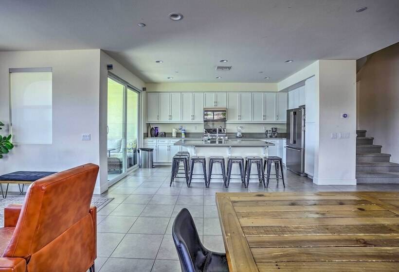 Serene Oasis   Lakeside Living: 6 Mi To Coachella!