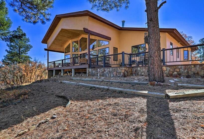 Spacious Pagosa Springs Retreat W/ Mtn Views!