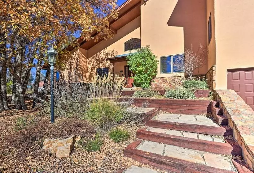 Spacious Pagosa Springs Retreat W/ Mtn Views!