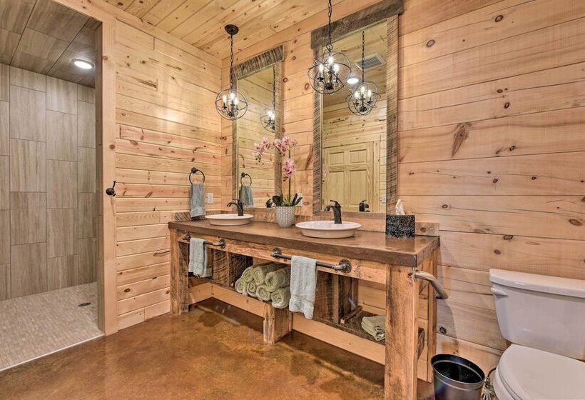 Spacious Pearl Lake Retreat W/ Yard & Private Dock