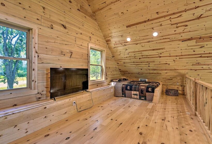 Spacious Pearl Lake Retreat W/ Yard & Private Dock